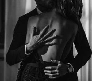 Изучение спроса на услуги эскорт-агентств