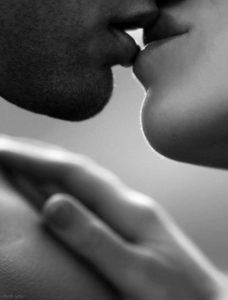 Коммерческий секс: социальные, экономические и правовые аспекты